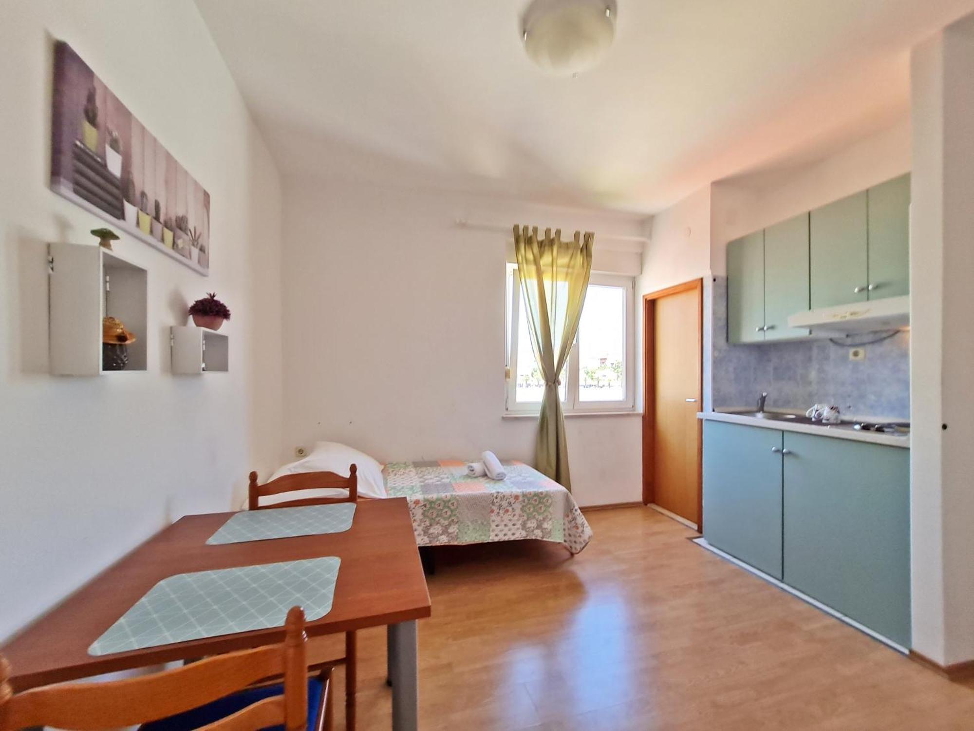 Rooms And Apartments Porat Stobrec Room photo
